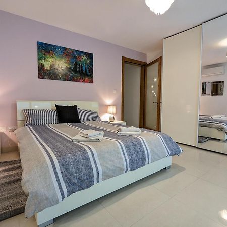 Sweetholidays Malta Lägenhet Sliema Exteriör bild